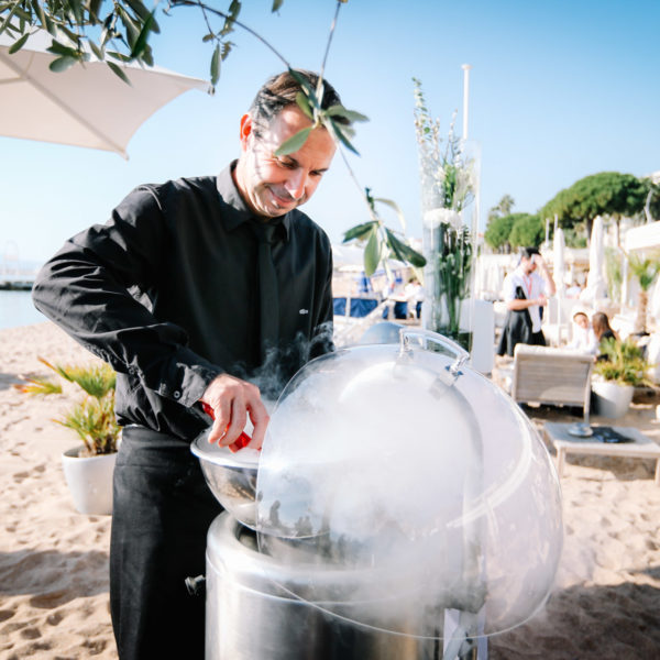 Mixology on the beach during MAPIC