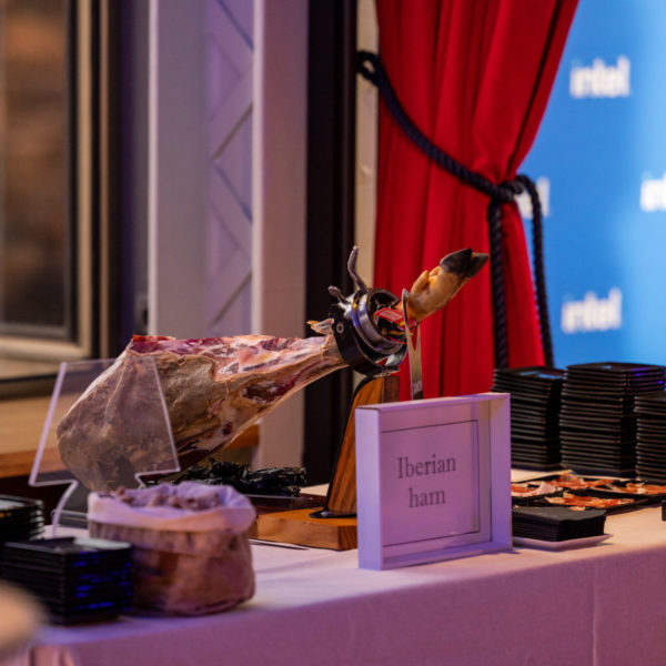 buffet with michelin star cuisine during networking event at MWC