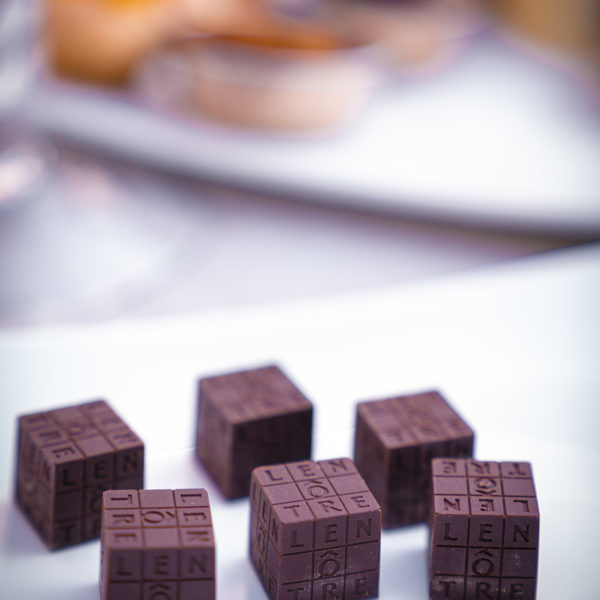 Chocolate cakes on plate during a networking lunch at MAPIC