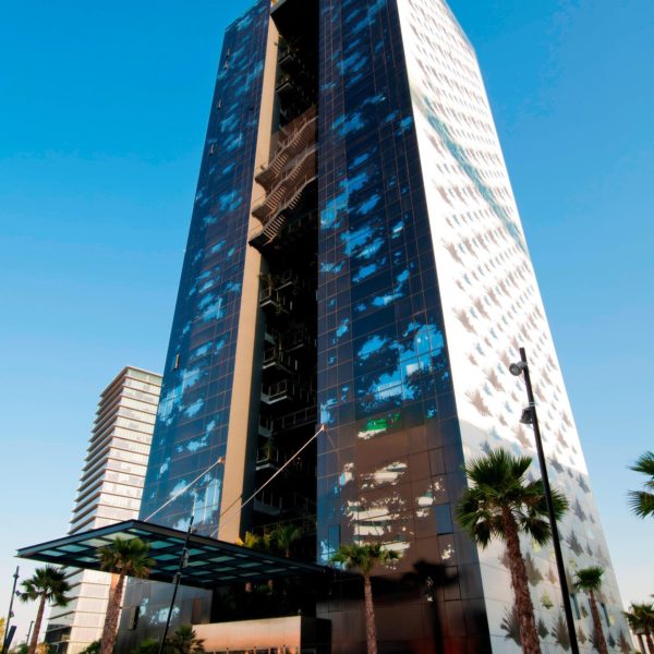 Hotel street view strategically located near the Fira Gran Via convention center