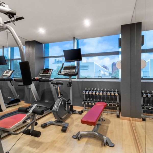 Fitness center at walking distance from MWC