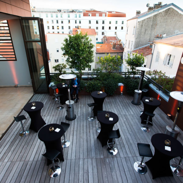 Outdoor space for conference or drinks at walking distance from Le Palais des Festivals